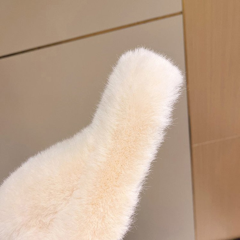 Louise™ | Slides