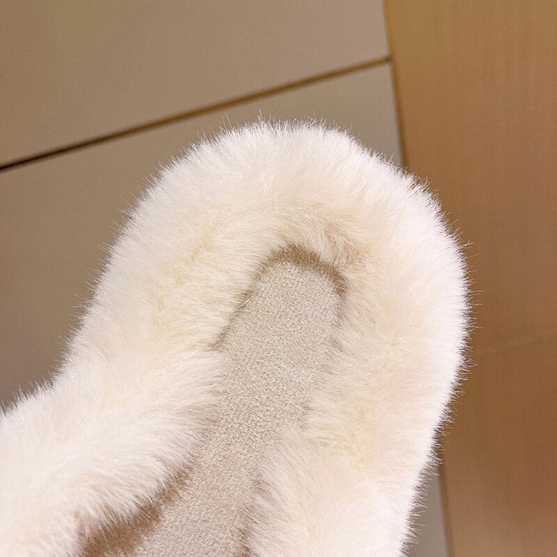 Louise™ | Slides