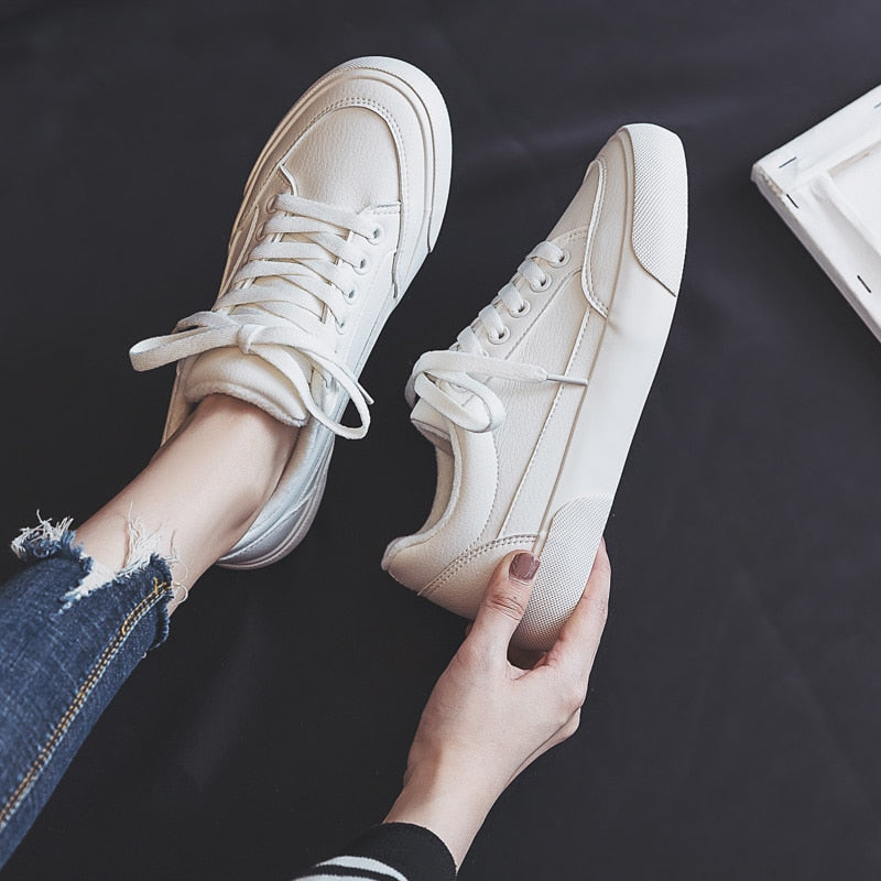 Romelle™ | Sneaker