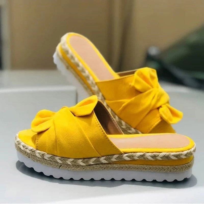 Butterelle™ | Slides
