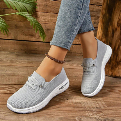Sara | Damensneaker mit orthopädischer Unterstützung und mit atmungsaktivem Design